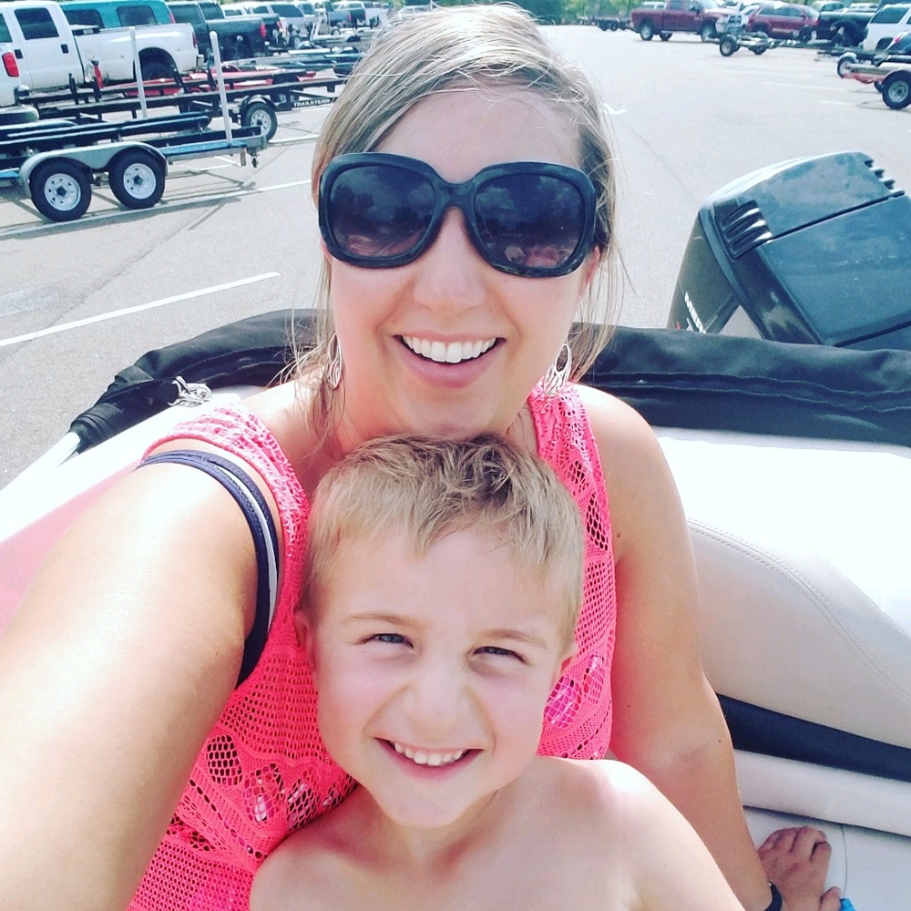 Meet your Posher, Amanda